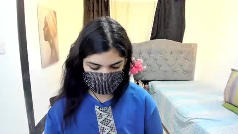 Snapshot of aniisaalii chatting on June 30, 2026, 1:01 pm Anissa online show from June 30, 2026, 1:01 pm