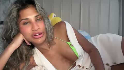Snapshot of aniishaa chatting on May 26, 2026, 10:44 am anisha online show from May 26, 2026, 10:44 am