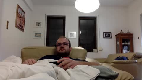 animal_michael online show from December 30, 2024, 11:48 am