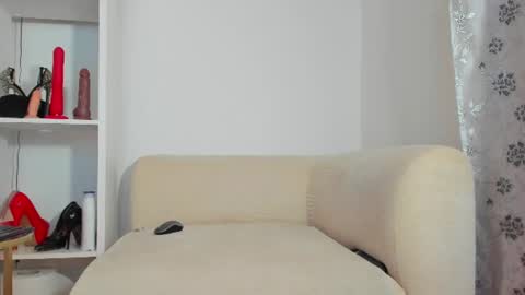 Snapshot of anisialuna_ chatting on July 7, 2026, 6:47 am Luna online show from July 7, 2026, 6:47 am