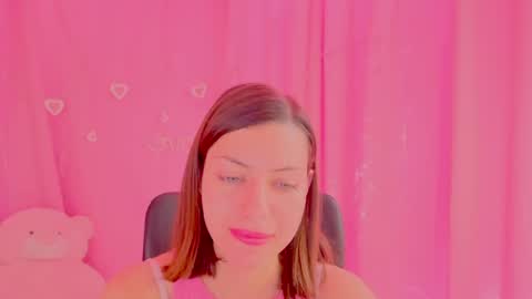 Anni online show from April 21, 2026, 2:01 pm