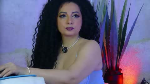 Snapshot of anissia_teaser chatting on February 6, 2026, 5:56 am anissia teaser online show from February 6, 2026, 5:56 am
