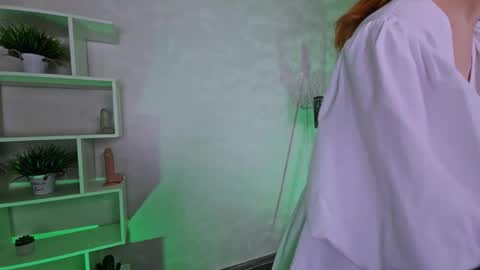Snapshot of anita__cherry chatting on June 3, 2026, 10:26 pm Anita online show from June 3, 2026, 10:26 pm