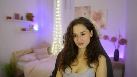 Anita Grey online show from September 21, 2025, 6:53 pm