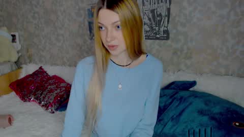 anita_moon_ online show from February 25, 2025, 1:09 am