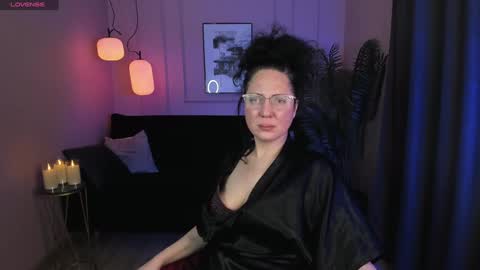 Anita online show from January 18, 2025, 9:13 pm