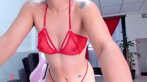 Ana online show from May 12, 2026, 9:23 pm