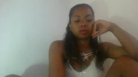 anitah01 online show from January 6, 2025, 12:35 pm