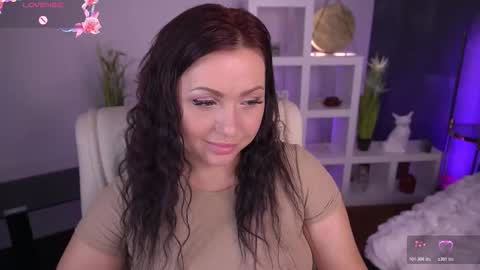 Anita online show from November 15, 2025, 7:10 pm