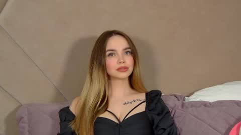 Snapshot of anitaventure chatting on April 24, 2026, 4:31 pm AnitaVenture online show from April 24, 2026, 4:31 pm