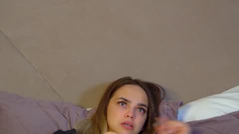 Snapshot of anitaventure chatting on June 25, 2026, 5:12 am AnitaVenture online show from June 25, 2026, 5:12 am