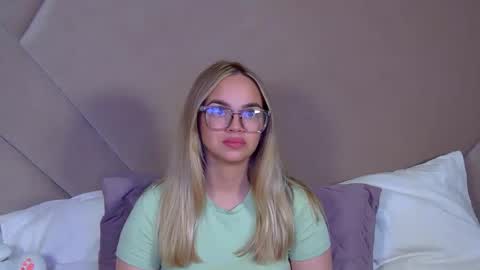 Snapshot of anitaventure chatting on July 13, 2026, 4:26 am AnitaVenture online show from July 13, 2026, 4:26 am