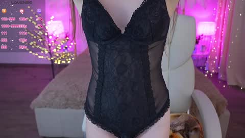 anittarays online show from January 10, 2025, 9:55 am