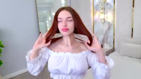 Anje online show from February 1, 2026, 5:17 am