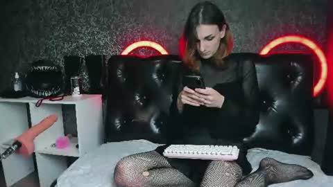 Angel online show from July 5, 2026, 4:19 am