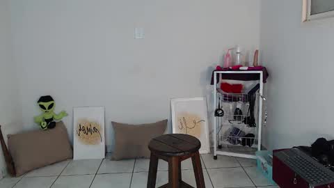 Hello My name is NaiaraPv is OPEN online show from November 25, 2025, 12:43 am