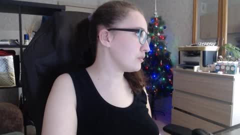 Snapshot of ankey_rayah chatting on January 13, 2025, 10:58 am Nameless online show from January 13, 2025, 10:58 am