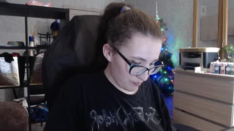 Snapshot of ankey_rayah chatting on January 19, 2025, 5:39 pm Nameless online show from January 19, 2025, 5:39 pm