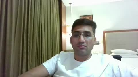 Snapshot of ankur1722 chatting on July 4, 2026, 4:35 pm Slave looking for Mistress online show from July 4, 2026, 4:35 pm