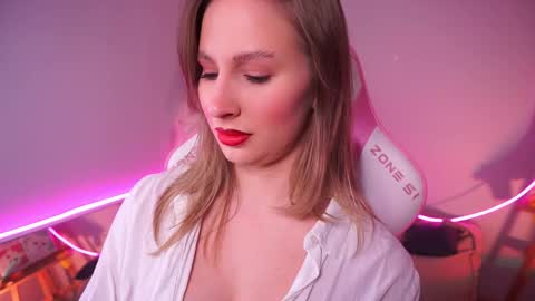 Ann online show from November 27, 2025, 2:41 pm