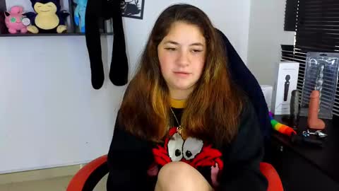 Only fans   online show from March 4, 2025, 2:32 pm