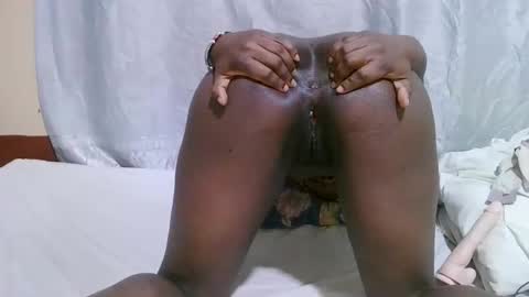 ann_keller online show from February 3, 2026, 6:40 am