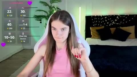 Snapshot of ann_woood chatting on July 10, 2026, 2:41 pm ann_woood online show from July 10, 2026, 2:41 pm