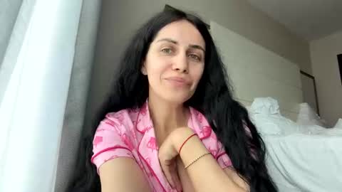 Anna online show from April 4, 2026, 7:50 am