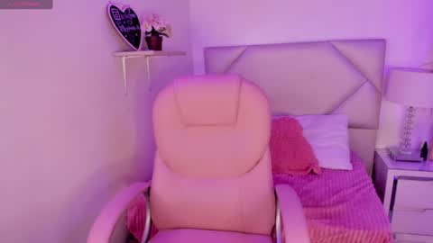 ANNA online show from July 24, 2026, 6:39 pm