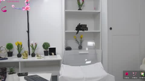 Anna online show from October 4, 2025, 5:16 am