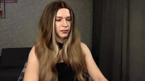 Anna online show from April 21, 2026, 4:12 pm