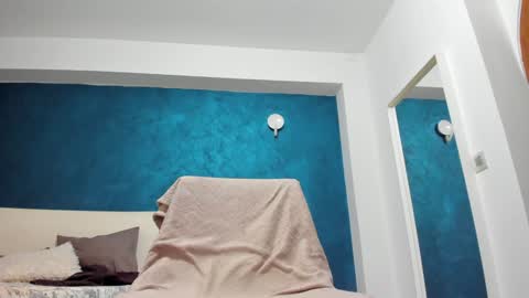 Snapshot of anna_lewis chatting on January 13, 2025, 10:13 pm Anna online show from January 13, 2025, 10:13 pm