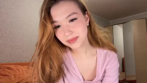 Snapshot of anna_raspberry chatting on April 25, 2026, 3:42 pm Anne online show from April 25, 2026, 3:42 pm
