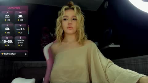 Anna online show from September 25, 2025, 1:42 am