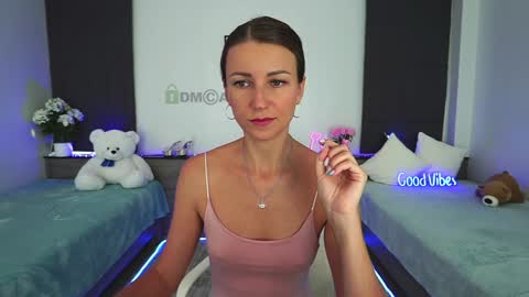 Anna Shine online show from January 11, 2025, 8:00 am