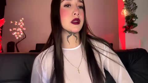 annaa__ online show from December 23, 2024, 2:35 am