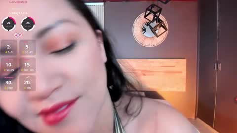 Anna online show from September 10, 2025, 3:28 am