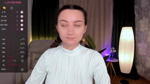 Anna online show from February 5, 2025, 7:07 am