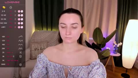 Anna online show from March 12, 2025, 8:30 am