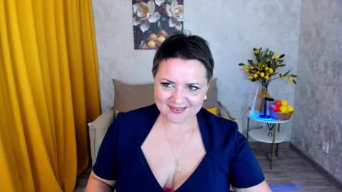 annacorlane online show from May 15, 2026, 3:35 am