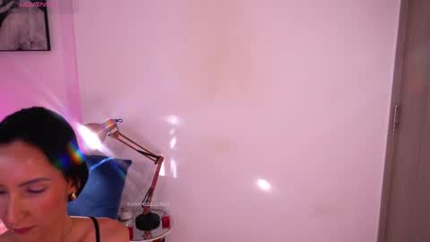 Anna k online show from April 24, 2026, 8:55 pm