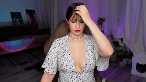 annalluring online show from February 21, 2025, 11:21 pm