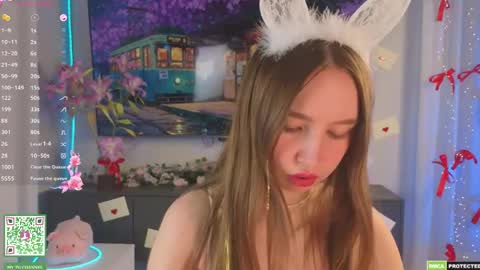 Holly Molly Im Polly online show from April 22, 2026, 7:48 pm