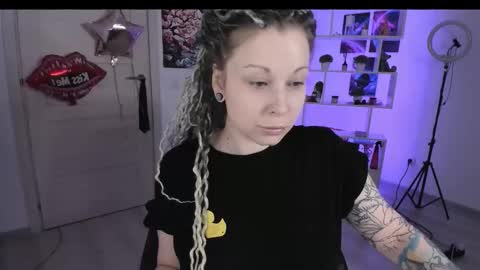 Anna online show from October 18, 2025, 7:14 pm