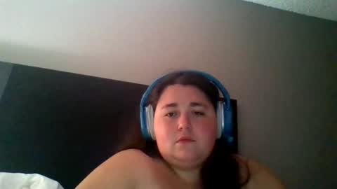 Snapshot of annaoftherealms chatting on June 24, 2026, 3:27 am annaoftherealms online show from June 24, 2026, 3:27 am