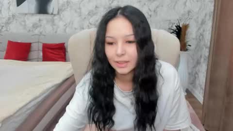 Anna online show from September 16, 2025, 4:13 am