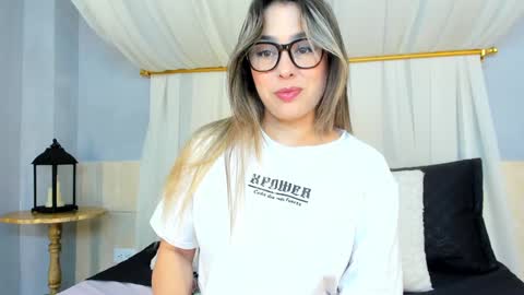 Anna Victoria online show from December 11, 2024, 12:02 am