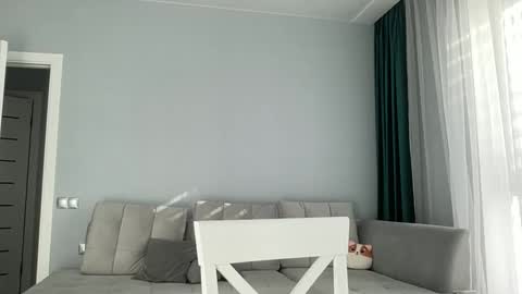 AnnaxBlossom online show from October 20, 2025, 8:48 am