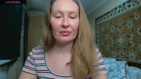 AnnaXLovers online show from April 8, 2026, 9:09 am