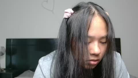 Anna online show from April 17, 2026, 10:02 pm